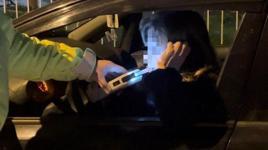 ‘Eşim gelmeden araçtan inmem’ diyen kadın ekipleri bile şoke etti