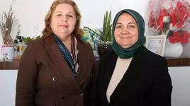 Evlendikten sonra kaderleri değişti! Okula gönderilmeyen kız kardeşlerin başarısı