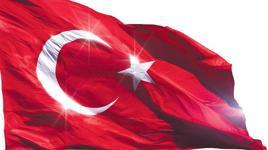 Çirkin saldırıya karşı her yer kırmızı beyaz