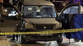 Yasak ilişki yaşadığı sevgilisini boğazını keserek öldürdü