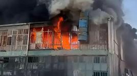 Hatay’da yangın paniği! Peş peşe patlama sesleri