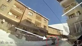 Korkunç son! 11 yaşındaki Lezgin kızakla kayarken otobüsün altında can verdi