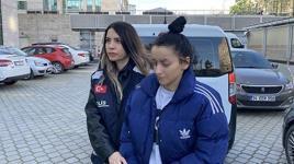 2 kadın, 17 yaşındaki genci eve çağırdı! Hayatının şokunu yaşattılar