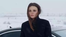 Karlar kraliçesi Alya! Soğuğa rağmen ışıldadı