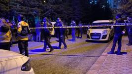 Kurye kılığına girdi ailesini katletti!