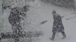 Kar kalınlığı 2 metreyi buldu! 60 gündür evlerinden çıkamıyorlar