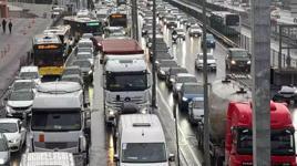 İstanbul trafiği durma noktasında! Yoğunluk yüzde 90’a kadar yükseldi