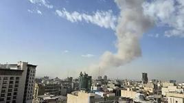 İsrail, İran'ı vurdu! Tahran'da şiddetli patlamalar, Tel Aviv'de siren sesleri