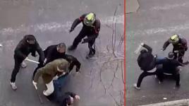 Yol verme tartışması sopalı kavgaya dönüştü!