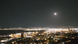 İran'ın İsrail'e attığı misilleme füzeleri Hayfa kenti semalarında görüntülendi