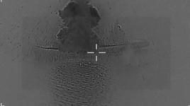 ABD ordusu, İran’a ait İHA gemisine yönelik saldırının görüntülerini yayınladı