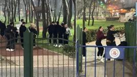 Kağıthane'de lise öğrencilerinin tekmeli yumruklu kavgası kamerada!