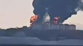 Umman Salala Limanı'nda yakıt tankları vuruldu