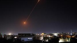 İran’ın İsrail’e gerçekleştirdiği son füze saldırıları, bir binada kısmi yıkıma yol açtı