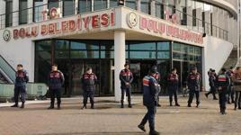 Bolu Belediyesi'nde arama! 3 kişi gözaltına alındı