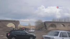 ABD ve İsrail, İran’da demiryolu hatları ve köprüleri hedef aldı