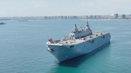 SAHA 2026'da yabancı ülkelerin üst düzey yetkilileri TCG Anadolu'yu ziyaret etti