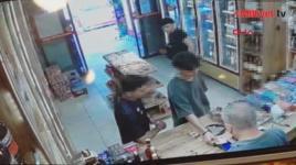 Bursa’da pes dedirten olay! Buldukları kredi kartıyla alışveriş yaptılar