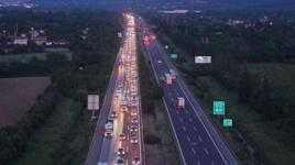 Bayram sonrası İstanbul yolunda trafik adım adım ilerliyor! Hız 20 kilometreye düştü