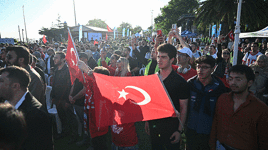 Tüm Türkiye'de milli takım coşkusu! Antik tiyatroya insanlar akın etti