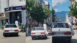 Pelüş ayıyla şehir turu cezasız kalmadı! Otomobil otoparka çekildi