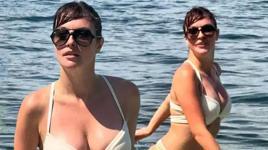 Melis Sezen tatilde denizin tadını çıkardığı anları paylaştı