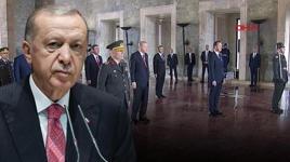 Cumhurbaşkanı Erdoğan, YAŞ toplantısı öncesi Anıtkabir'i ziyaret etti