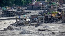 Nepal'de sel felaketinden günler sonra gelen mucize! 'Ses duyuldu'