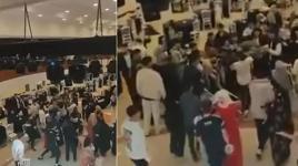 Düğün salonu boks ringine döndü! Tekme ve yumruklar havada uçuştu
