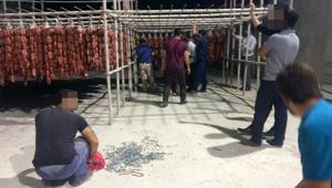 Bunu da yapmışlar Yoksullar için topladıkları kurbanları...