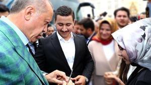 Cumhurbaşkanı Erdoğan 15 Temmuz Gazisinin söz yüzüğünü taktı