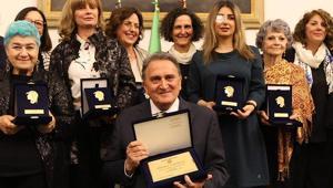 Serra Yılmaza İtalyadan önemli ödül