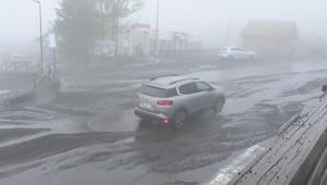Etna Yanardağı yeniden patladı