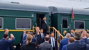 Rusyayı gezen Kim Jong-un Kuzey Koreye döndü