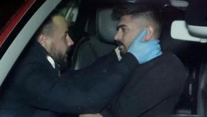 Aksarayda olaylı gece Dur ihtarına uymadılar üstüne polisi yaraladılar Aksarayda olaylı gece Dur ihtarına uymadılar üstüne polisi yaraladılar