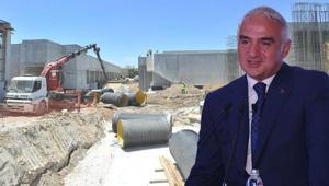 Bakan Ersoydan Özgür Özele altyapı tepkisi: Emek hırsızlığı yerine, kendi belediyelerine kızmalı Bakan Ersoydan Özgür Özele altyapı tepkisi: Emek hırsızlığı yerine, kendi belediyelerine kızmalı