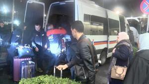 Gazzeden tahliye edilen 130 kişilik kafile İstanbula getirildi