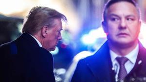 Trumpın davasında gergin anlar Salondan çıkarılacaktı...