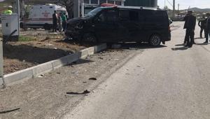 İki kentte peş peşe kaza 21 kişi yaralandı