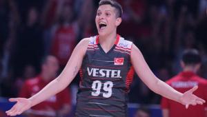 EBRAR KARAKURT KİMDİR, kaç yaşında, nereli Filenin Sultanlarının yıldızı Ebrar Karakurt boyu kaç, hangi takımda oynuyor