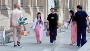 Karaköy’de turistlere fırça tuzağı