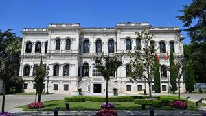 Yıldız Sarayını ilk 2 günde 13 bine yakın kişi ziyaret etti