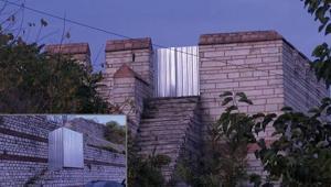 İkbalin ölümü sonrası belediye harekete geçti Edirnekapı Surlarının girişleri kapatıldı