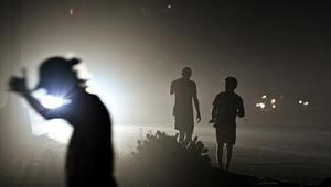 Elektriklerin hala kesik olduğu Kübayı Oscar da vurdu: En az 6 ölü