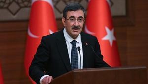 Cumhurbaşkanı Yardımcısı Yılmazdan dezenflasyon mesajı