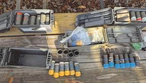 Komşusu ihbar etti ABD tarihindeki en büyük patlayıcı koleksiyonunu ele geçirildi