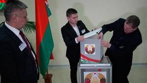 Belarus sandık başında: ABden tepki