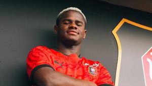 Fenerbahçenin yeni transfer hedefi Mikayil Faye