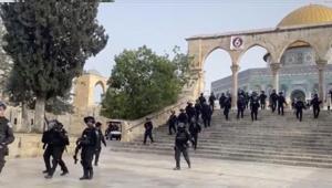 Son dakika... İsrail polisi, Mescid-i Aksada Türk turistleri darbetti ve bir kişiyi sınır dışı etti