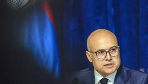 Sırbistan Başbakanı Milos Vucevic tren kazası sonrası istifa etti